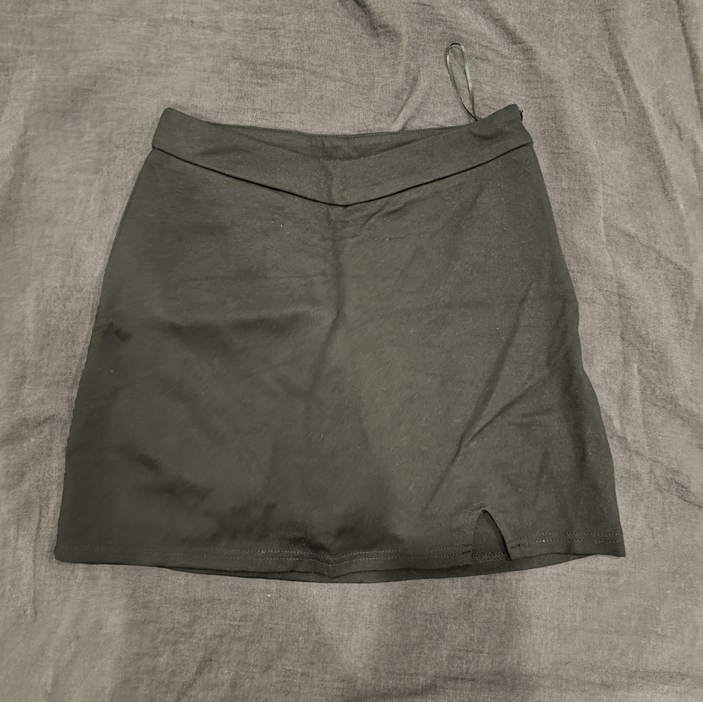 Princess Polly slit mini skort